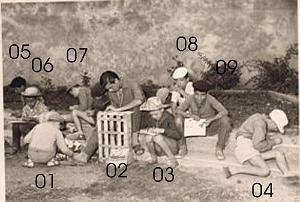 COLO ORE LES FRONTIGNES 1960 12 ATELIER DU TRAVAIL DE L ECORCE